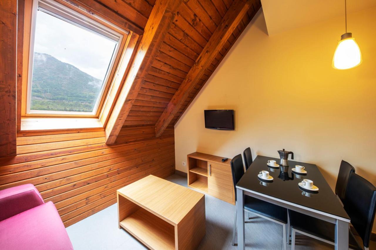 Apartaments Trainera Esterri d'Àneu Exterior foto